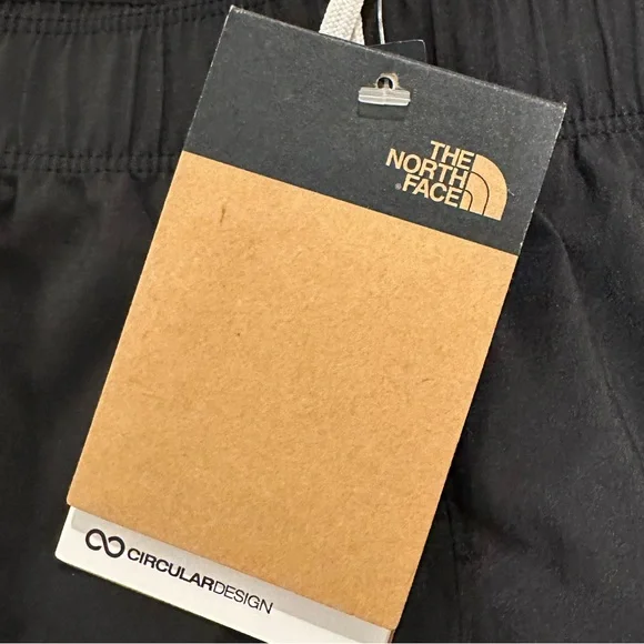 NWT The North Face Elevation Short, Sz XL - Picture 3 of 4